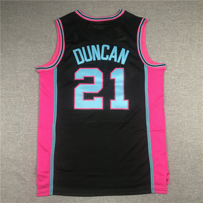 Men's San Antonio Spurs Tim Duncan Black 1998/99 Classics Swingman Player Jersey1