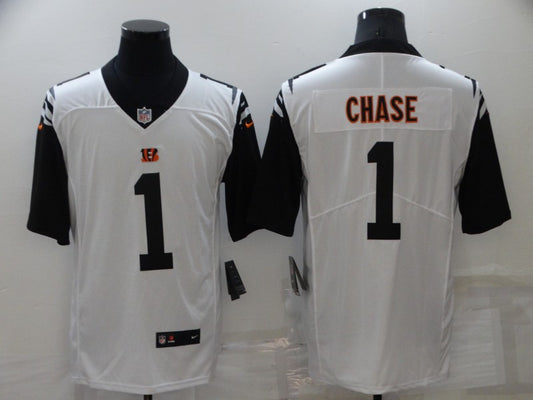 Men's Cincinnati Bengals Ja'Marr Chase #1 White Alternate Game Player Jersey1
