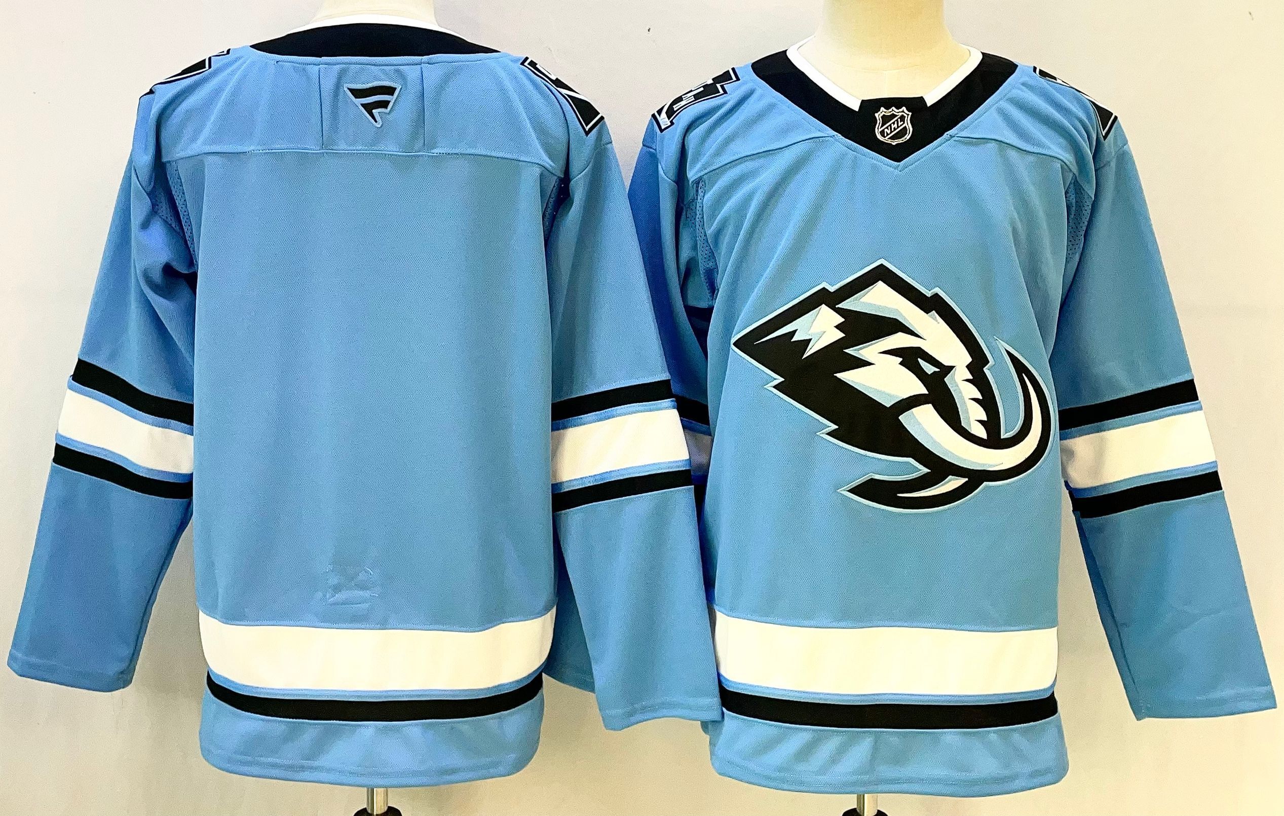 Men's Utah Mammoth Blue Breakaway Player Jersey