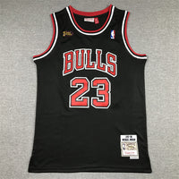 Men's Chicago Bulls Michael Jordan Black 1997-98 Hardwood Classics Player Jersey2