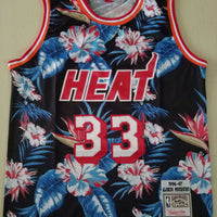 Men's Miami Heat Alonzo Mourning 1996-97 Hardwood Classics Swingman Jersey1