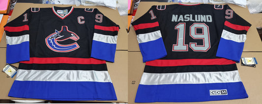 Men's Vancouver Canucks Markus N?slund #19 Black Game Jersey1