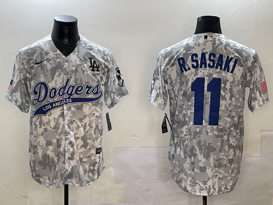Men's Los Angeles Dodgers Roki Sasaki #11 Arctic Camo 2024 Salute to Service Limited Jersey1