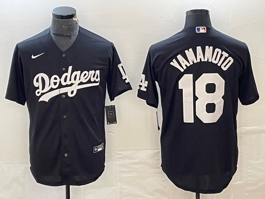 Men's Los Angeles Dodgers Yoshinobu Yamamoto #18 Black Replica Player Jersey1