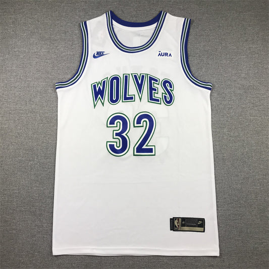 Men's Minnesota Timberwolves Karl-Anthony Towns #32 White Swingman Player Jersey1