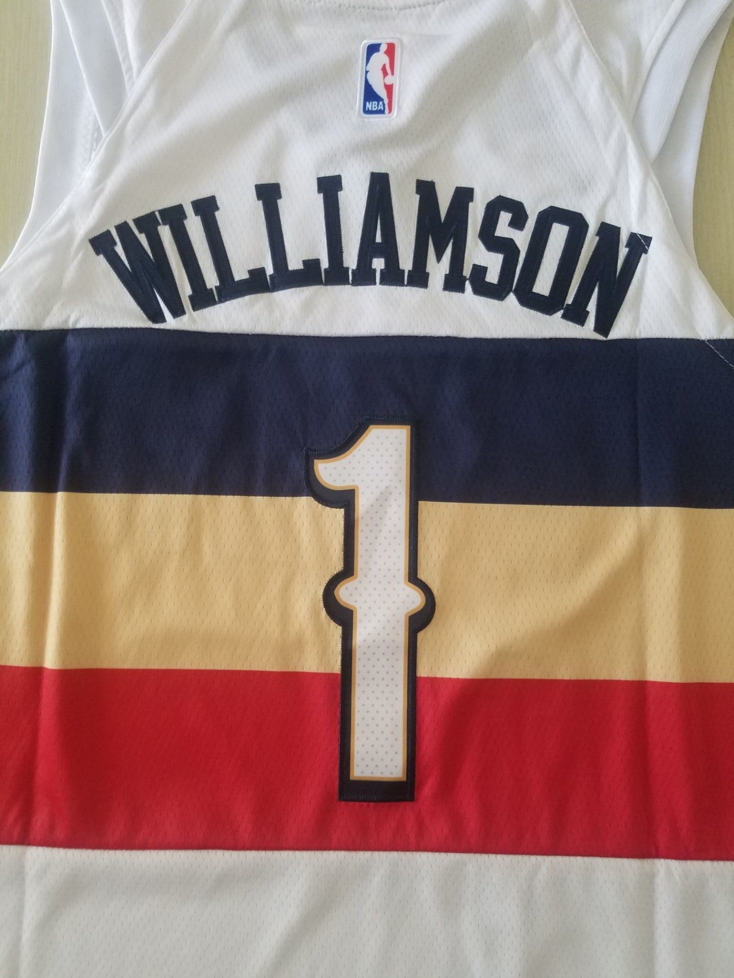Men's New Orleans Pelicans Zion Williamson #1 NBA White Swingman Jersey1