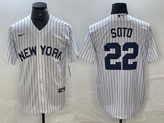 Men's New York Yankees Juan Soto #22 White Limited Jersey1