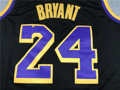 Men's Los Angeles Lakers Kobe Bryant #24 Black 2020/21 Swingman Player Jersey1