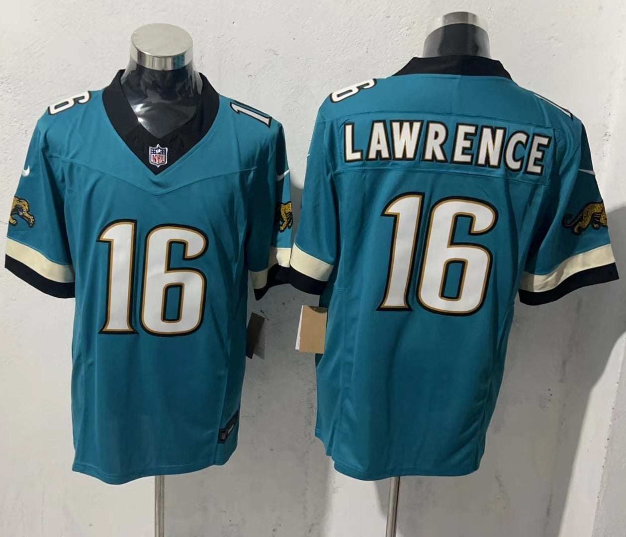 Men's Jacksonville Jaguars Trevor Lawrence #16 Teal Alternate Game Jersey