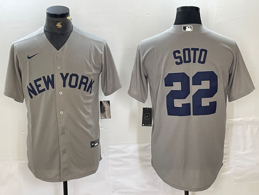 Men's New York Yankees Juan Soto #22 Gray Limited Game Jersey1
