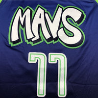 Men's Dallas Mavericks Luka Doncic #77 Blue Replica Jersey1