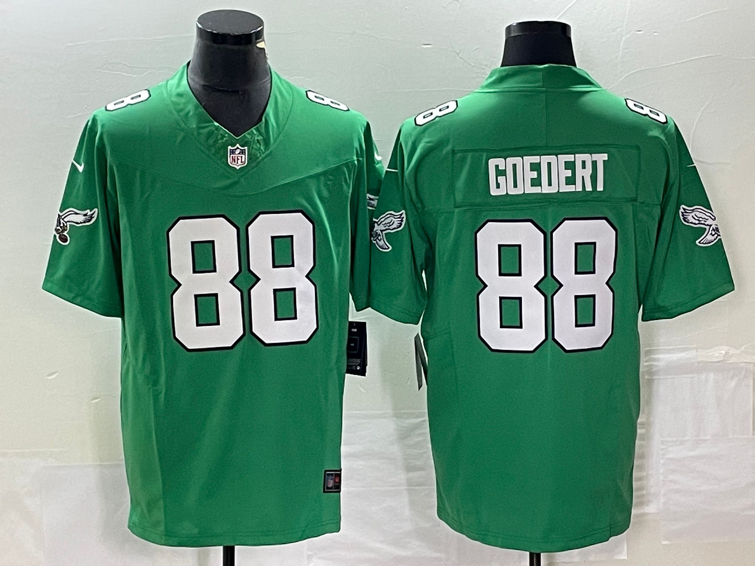 Dallas Goedert #88 Philadelphia Eagles Kelly Green Game Jersey - JerseysFreak