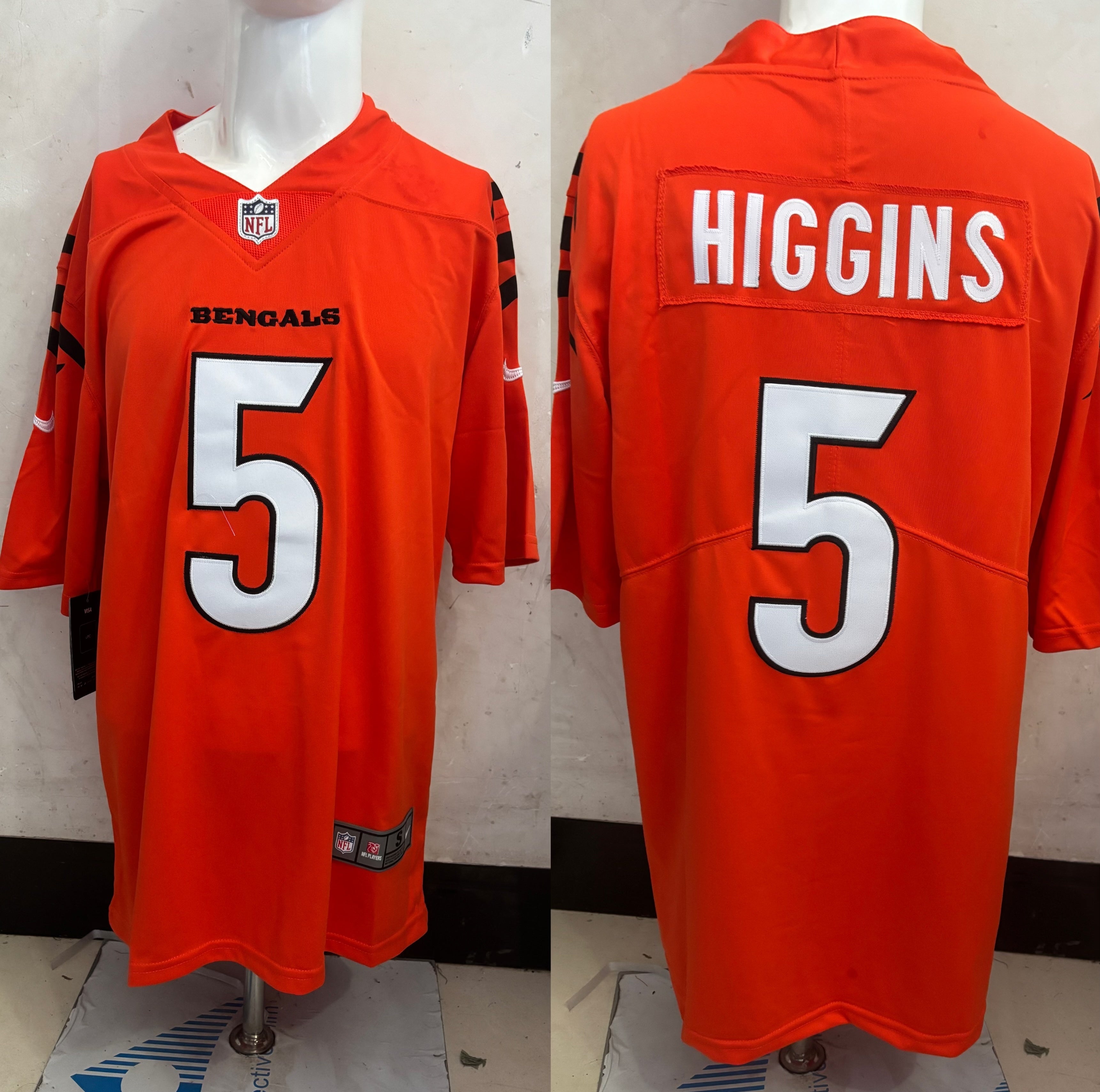 Men's Cincinnati Bengals Tee Higgins #5 Orange Player Game Jersey