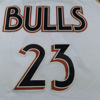 Men's Chicago Bulls Michael Jordan #23 White 2024/25 Swingman Player Jersey1 - City Edition
