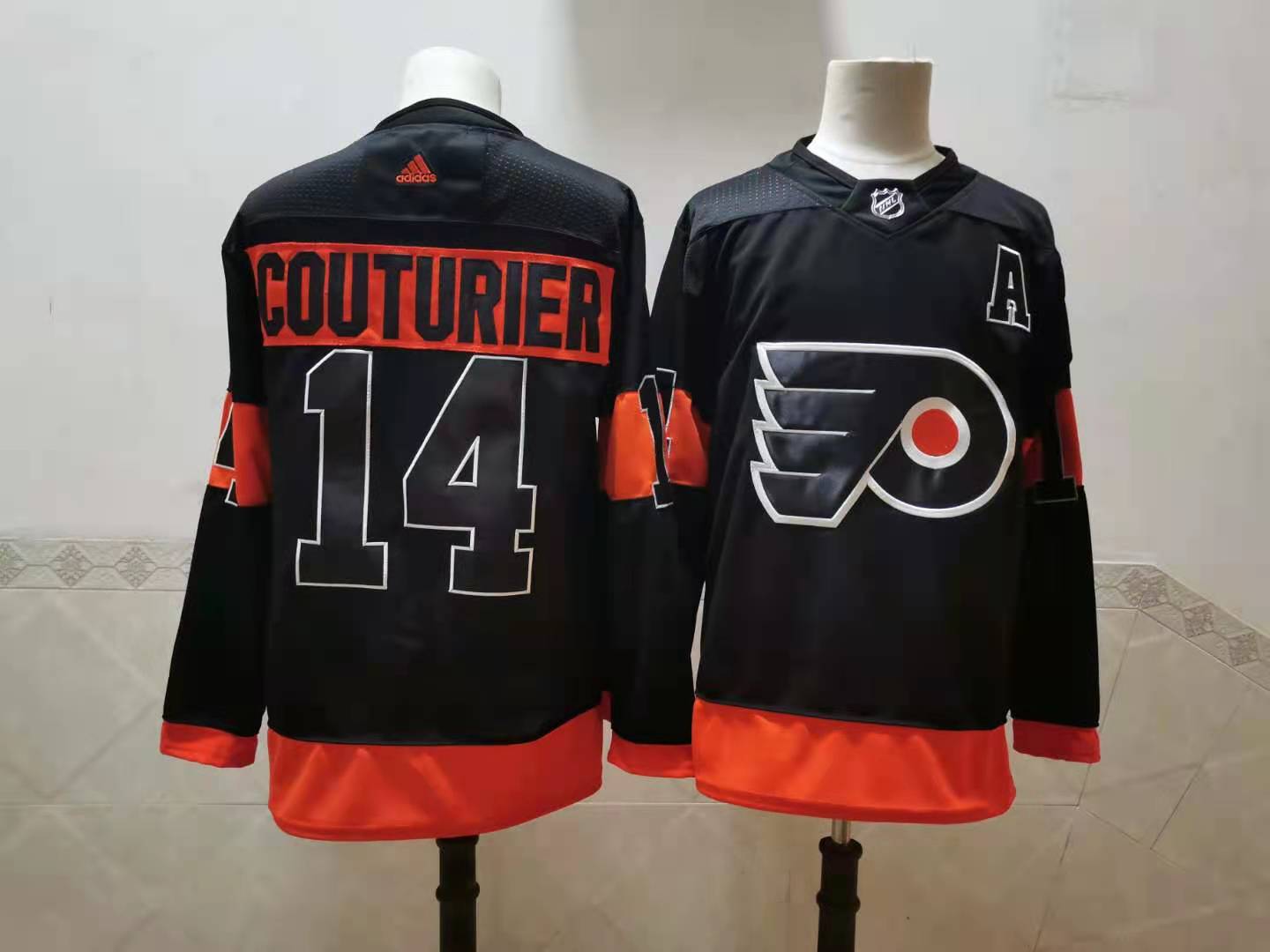 Men's Philadelphia Flyers Sean Couturier #14 Black Player Jersey1