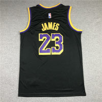 Men's Los Angeles Lakers LeBron James Black 2020/21 Swingman Player Jersey1