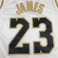 Men's Los Angeles Lakers LeBron James #23 White Swingman Jersey1
