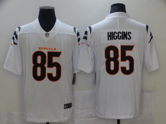 Men's Cincinnati Bengals Tee Higgins #85 White Game Player Jersey1