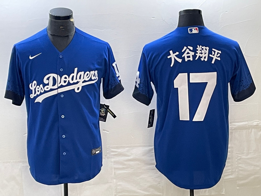 Men's Los Angeles Dodgers Shohei Ohtani #17 Royal Replica Game Jersey1