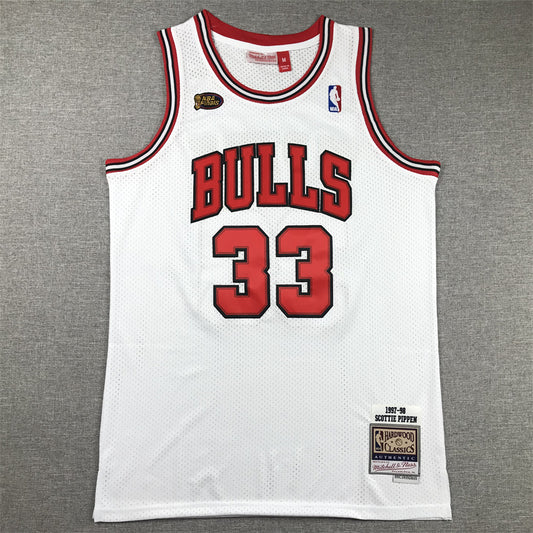 Men's Chicago Bulls Scottie Pippen 1997-98 White Hardwood Classics Swingman Jersey1