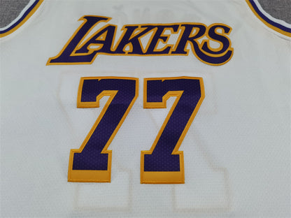Men's Los Angeles Lakers Luka Doncic #77 White Swingman Jersey1 - Association Edition