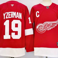 Men's Detroit Red Wings Steve Yzerman #19 Fanatics Red Player Jersey