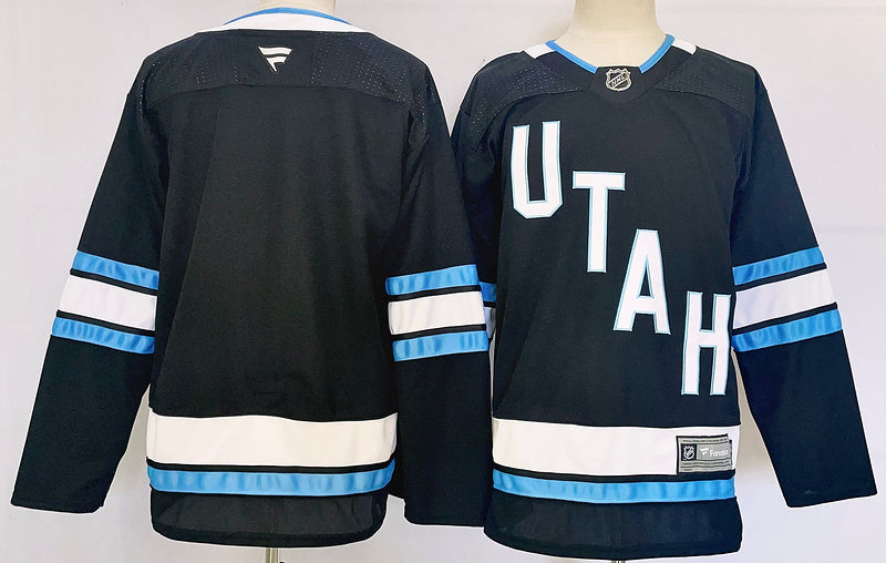 Men's Phoenix Coyotes Blank Black Game jersey1