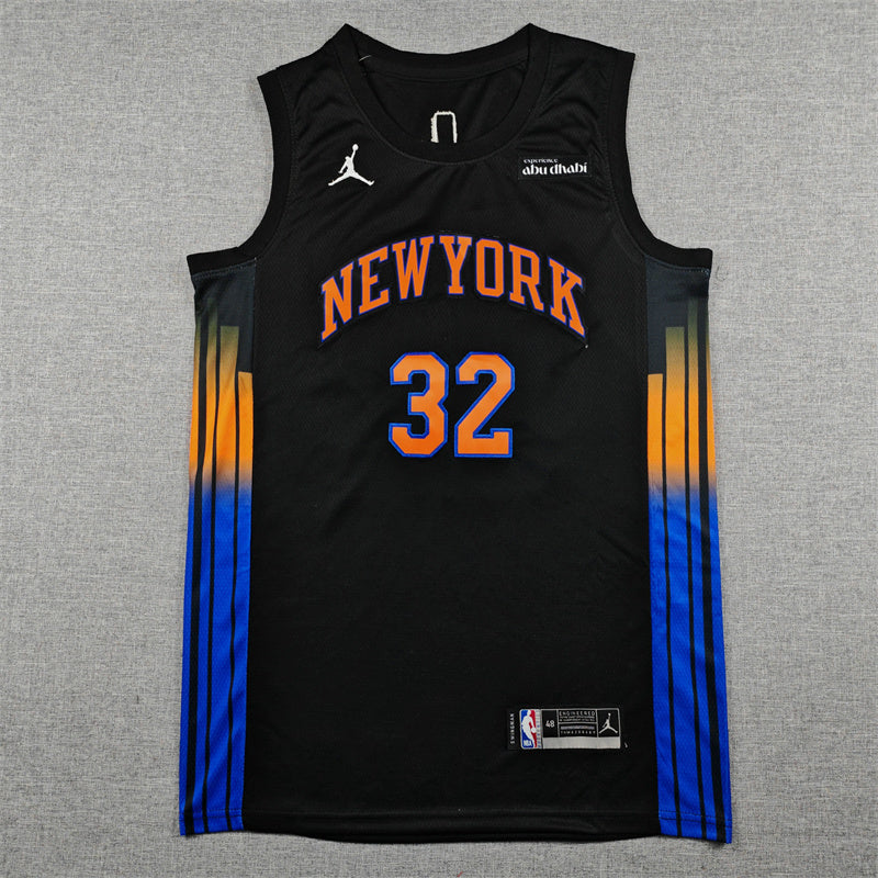 Men's New York Knicks Karl-Anthony Towns #32 Black Swingman Jersey - Statement Edition
