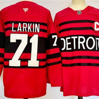 Men's Detroit Red Wings Dylan Larkin #71 Fanatics Red Player Jersey