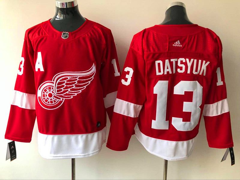 Men's Detroit Red Wings Pavel Datsyuk #13 Red Home Breakaway Player Jersey1