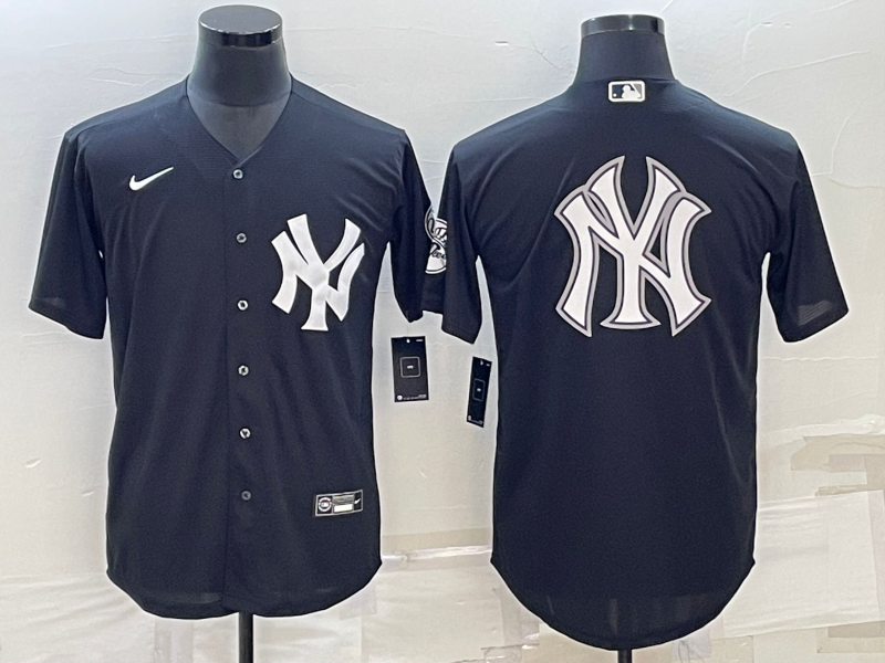 Men's New York Yankees Black Replica Player Jersey1