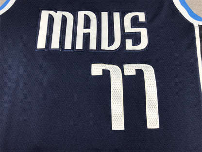 Men's Dallas Mavericks Luka Doncic #77 Navy 2022/23 Statement Edition Swingman Jersey1