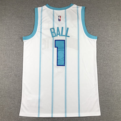Men's Charlotte Hornets LaMelo Ball #1 White 2022/23 Swingman jersey1 - Association Edition