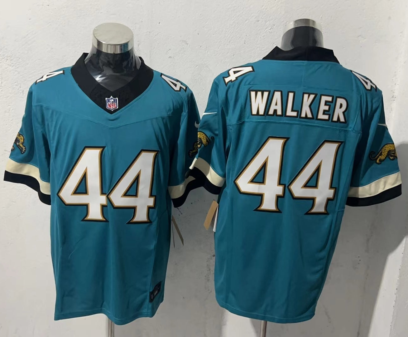 Men's Jacksonville Jaguars Travon Walker #44 Teal Alternate Game Jersey