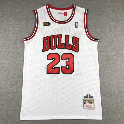 Men's Chicago Bulls Michael Jordan White 1997-98 Hardwood Classics Player Jersey1