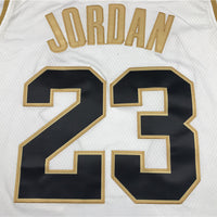 Men's Chicago Bulls Michael Jordan #23 White Classics Swingman Player Jersey1