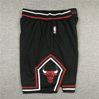 Men's Chicago Bulls Black Basketball Shorts1