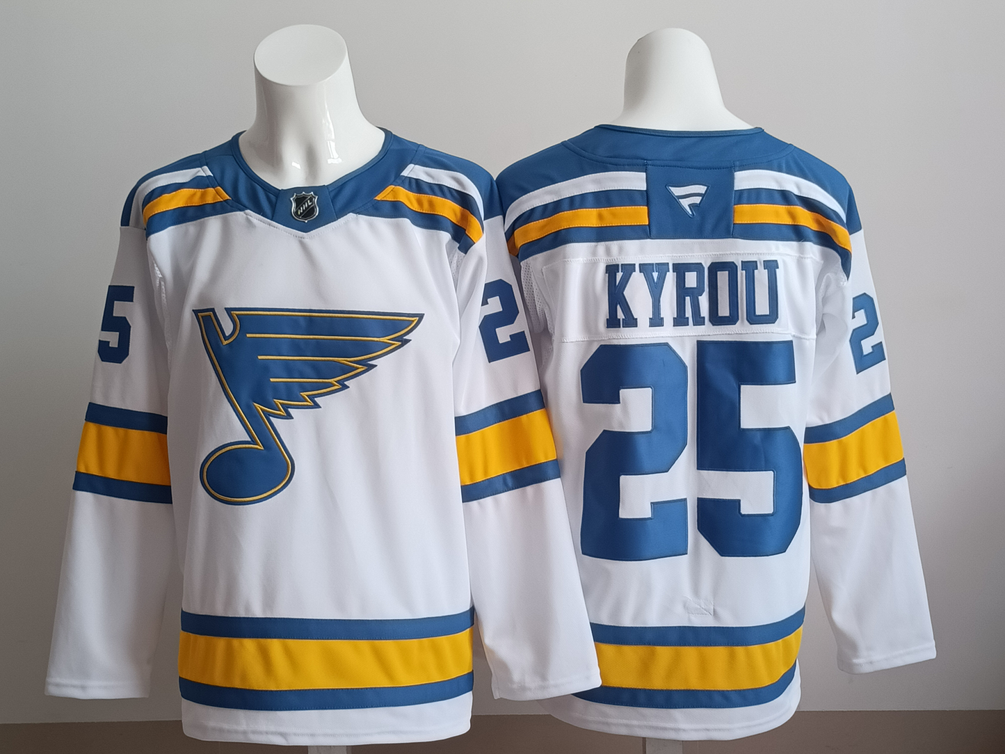 Men's St. Louis Blues Jordan Kyrou #25 White Breakaway Player Jersey