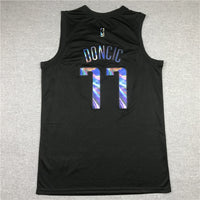 Men's Dallas Mavericks Luka Doncic #77 Black Swingman Game Jersey1